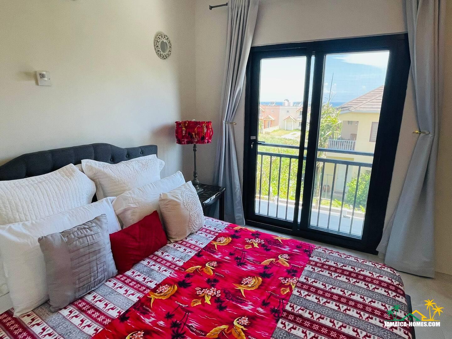 2d72aa8f-5685-4376-b2a9-1cd7af966103