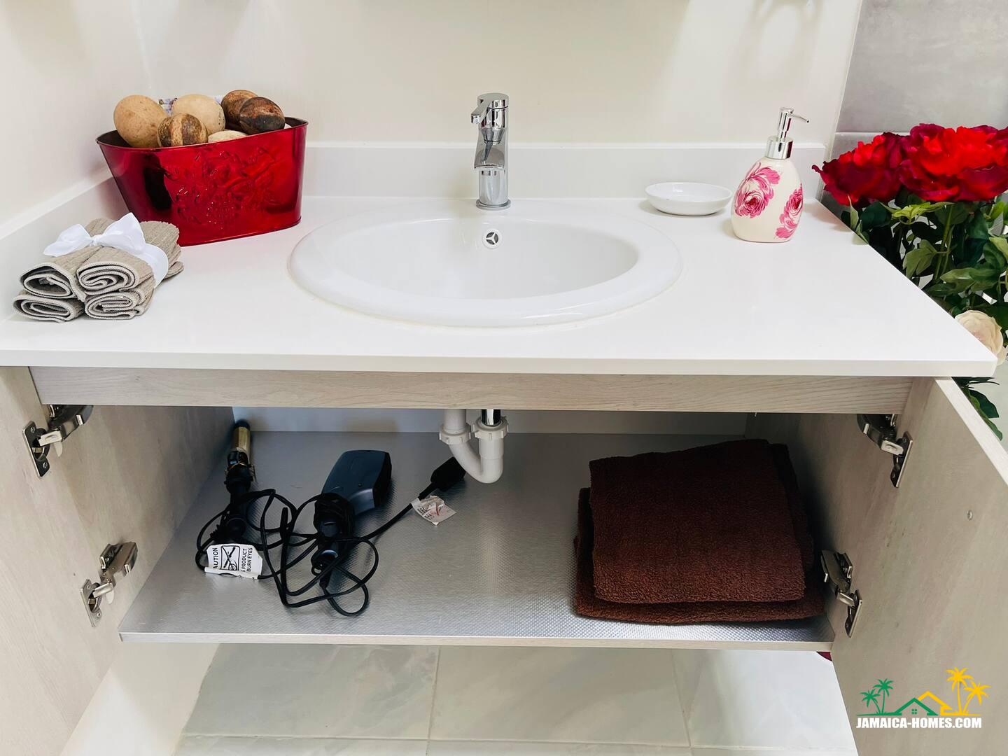 5c2d67a7-039c-4c4b-a420-c709ee0d01ca