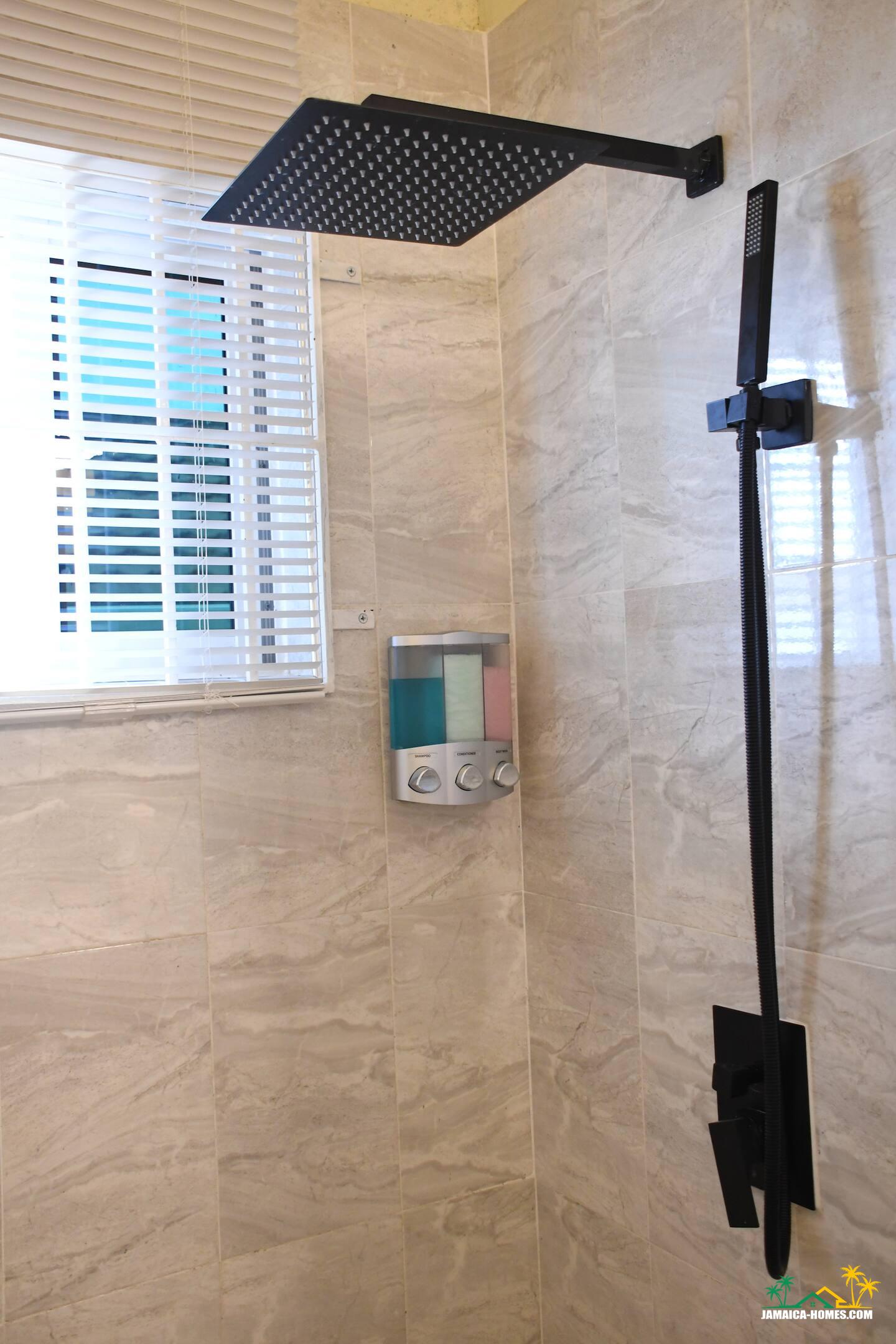 23e2d2fb-e0d1-4cd1-927f-2bc959faf0fa