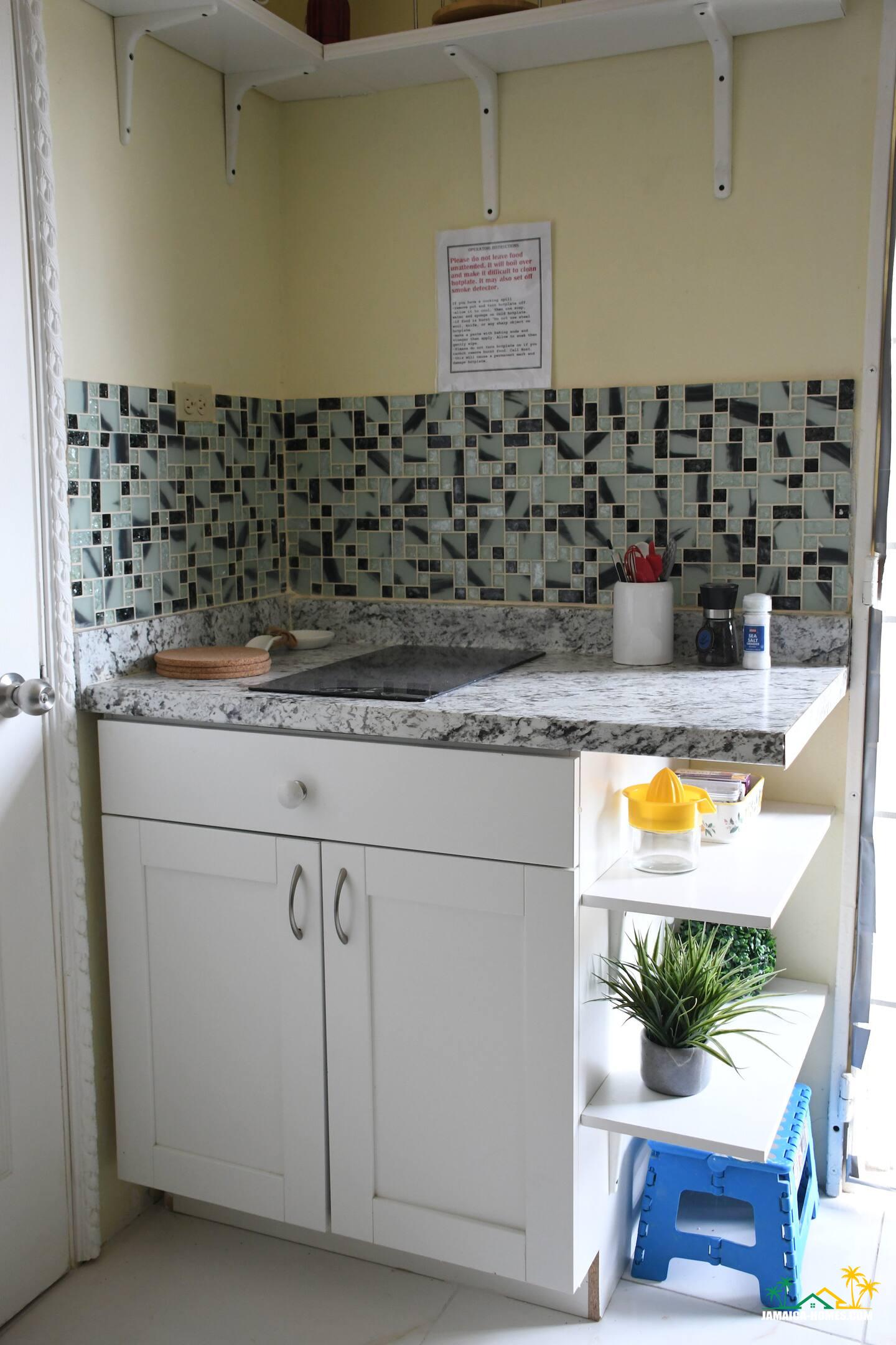 e6959aab-9bac-4786-b5f7-5f24f19cac89